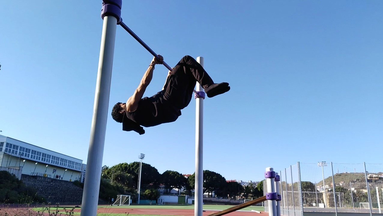 Front Lever Tuck Advanced